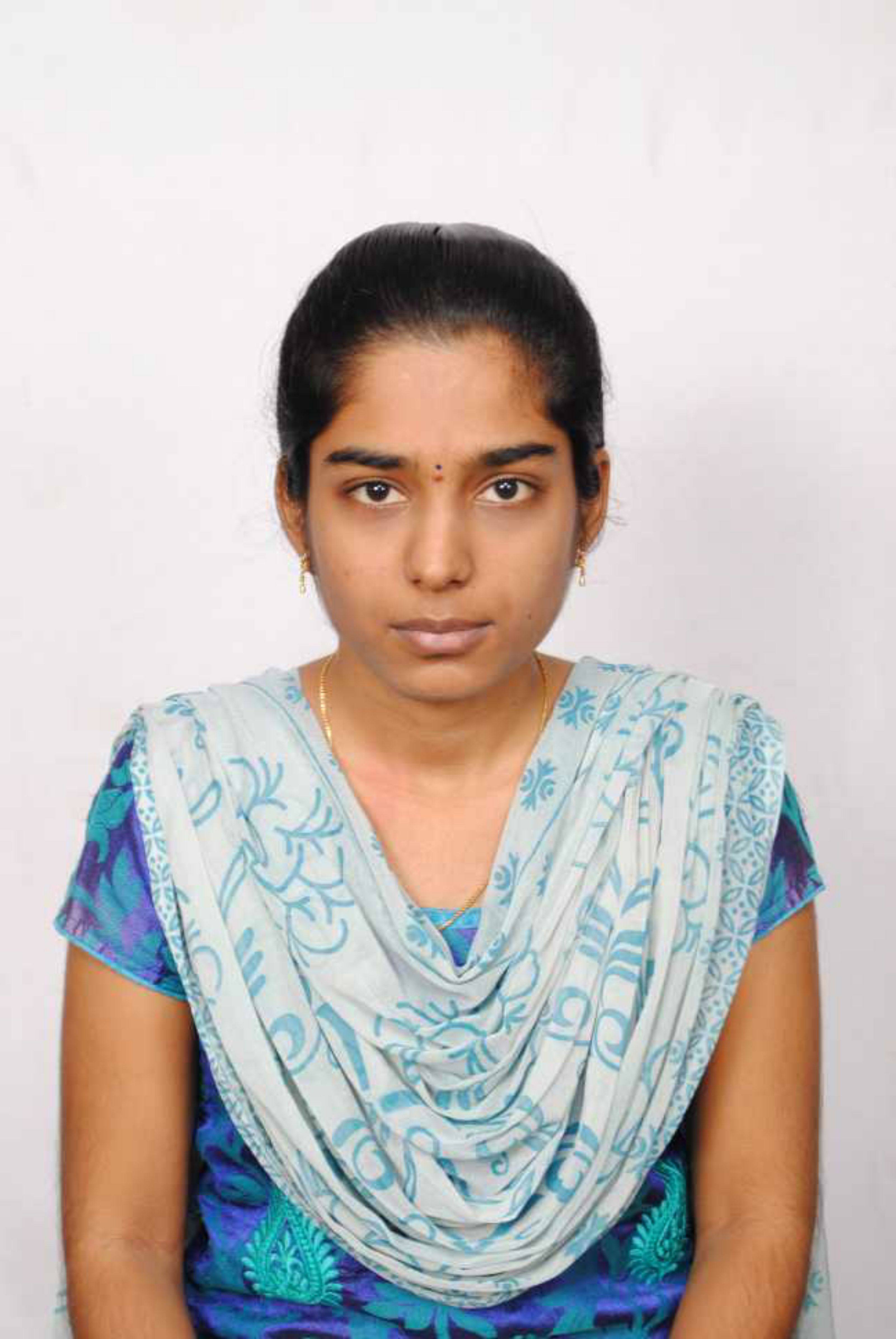 MOUNIKA REDDY CHINTHALAPUDI