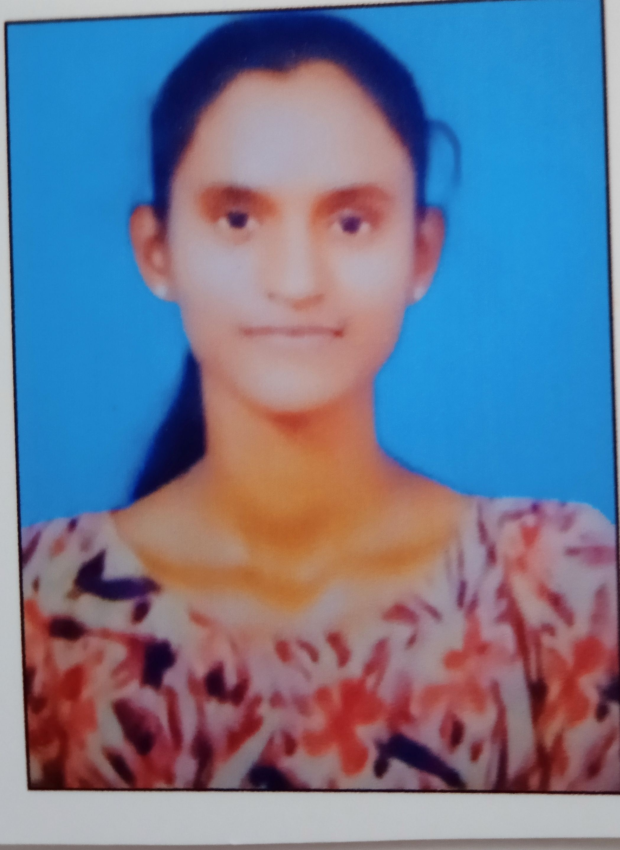 GAYITHRI V