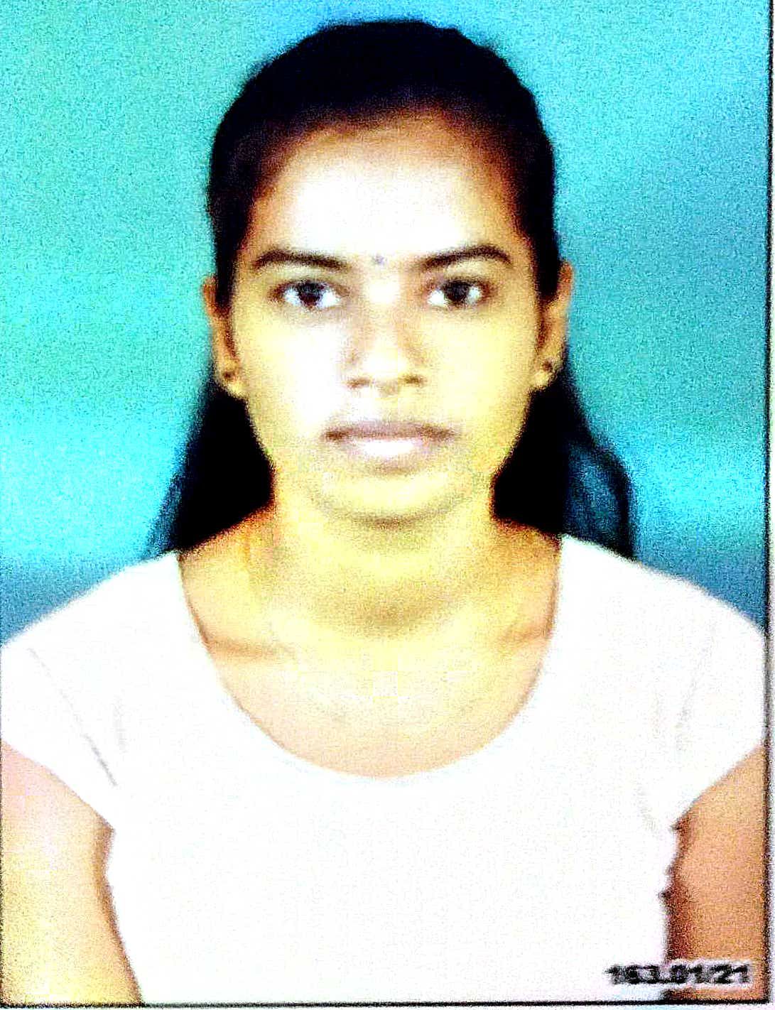 KOMPELLY CHANDANA