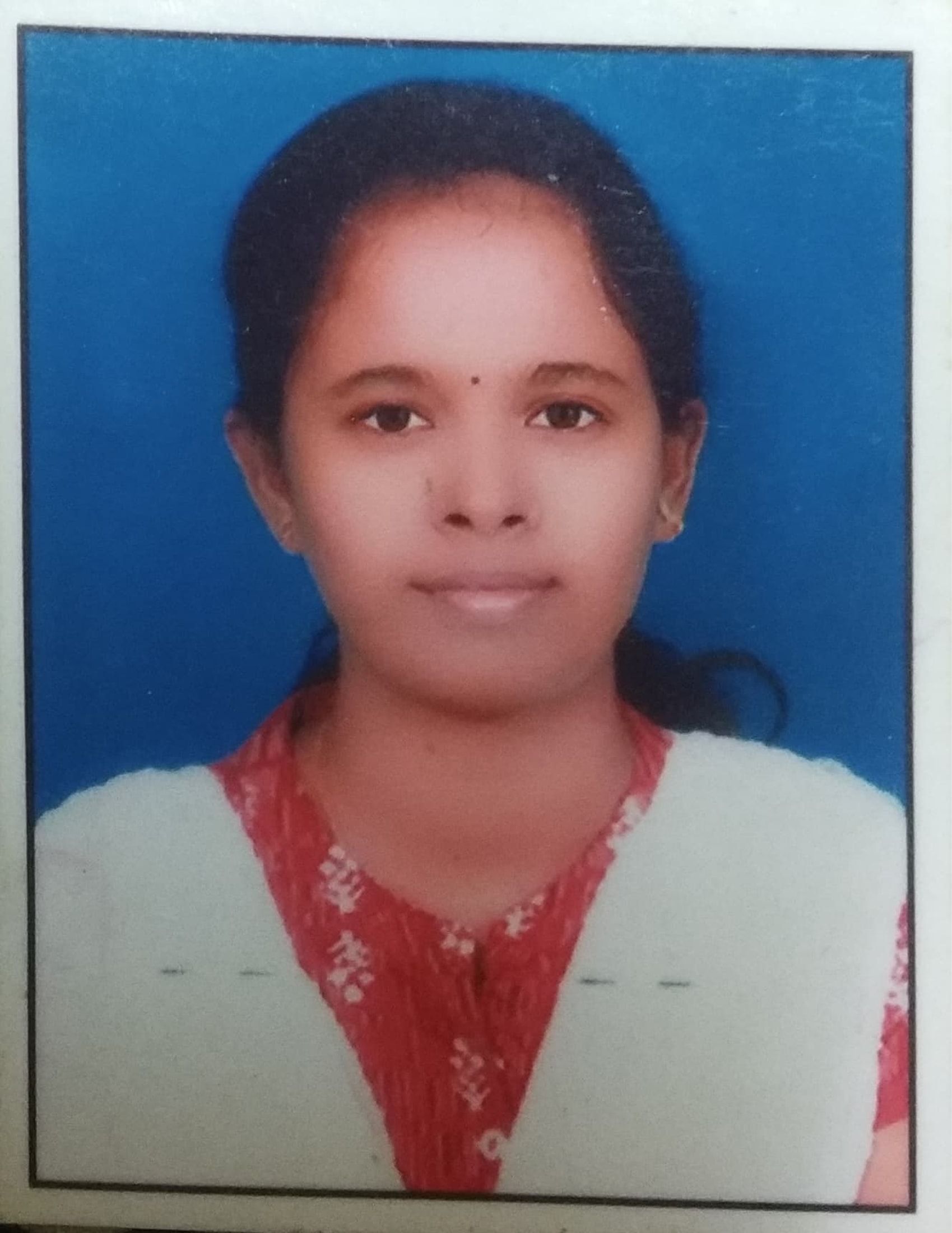 NIHARIKA V