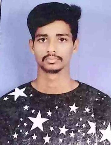 PAKKI KARTHEEK