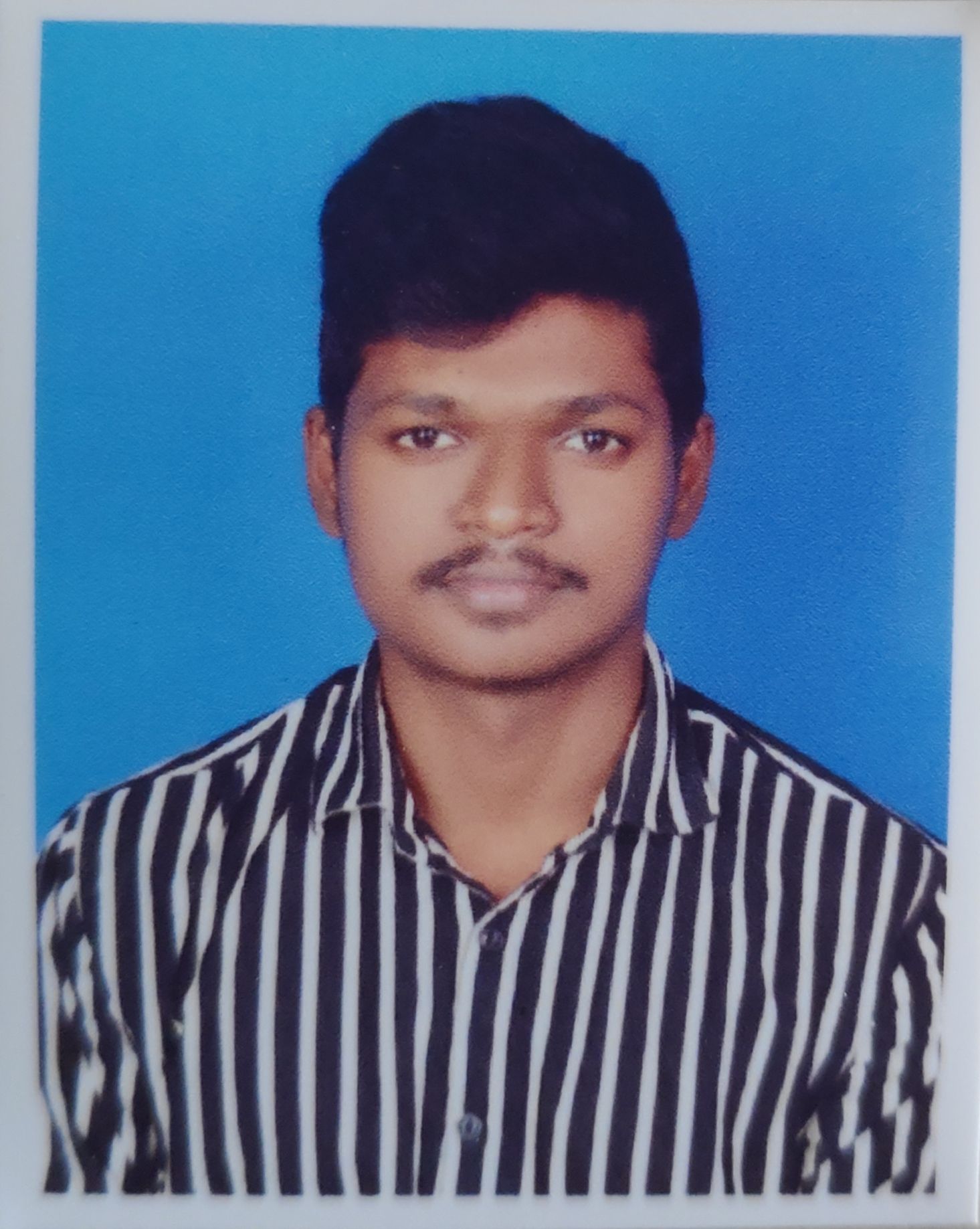 VADLAMURI RATNA RAJU