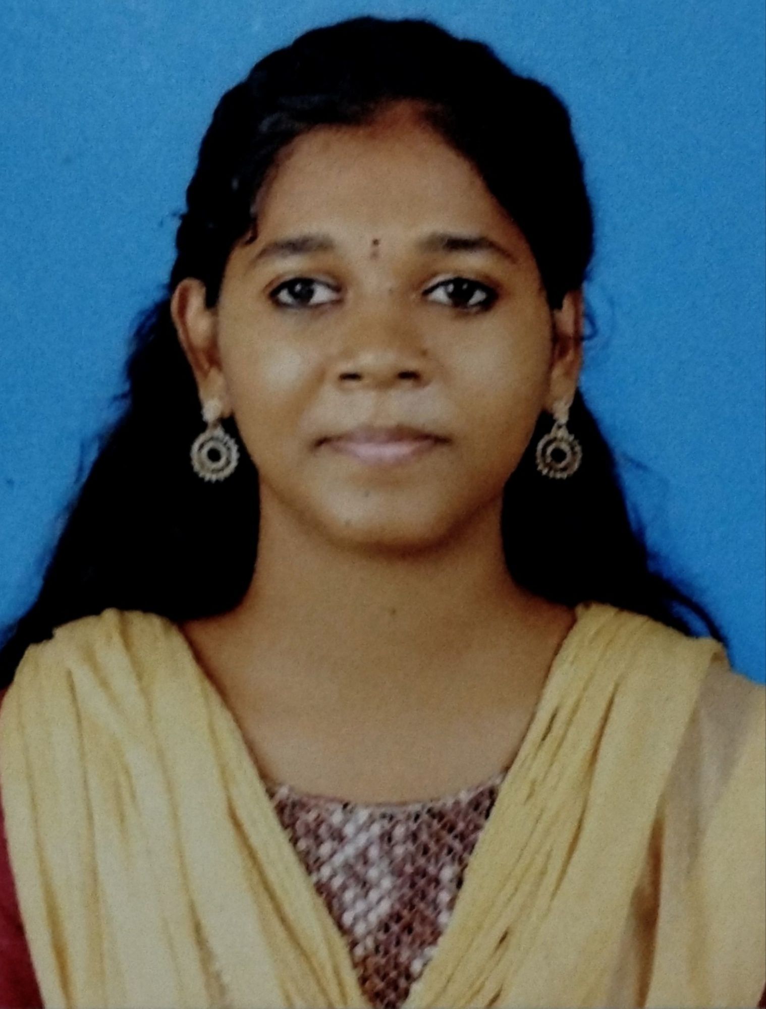 SEERAMSETTI YAMINI