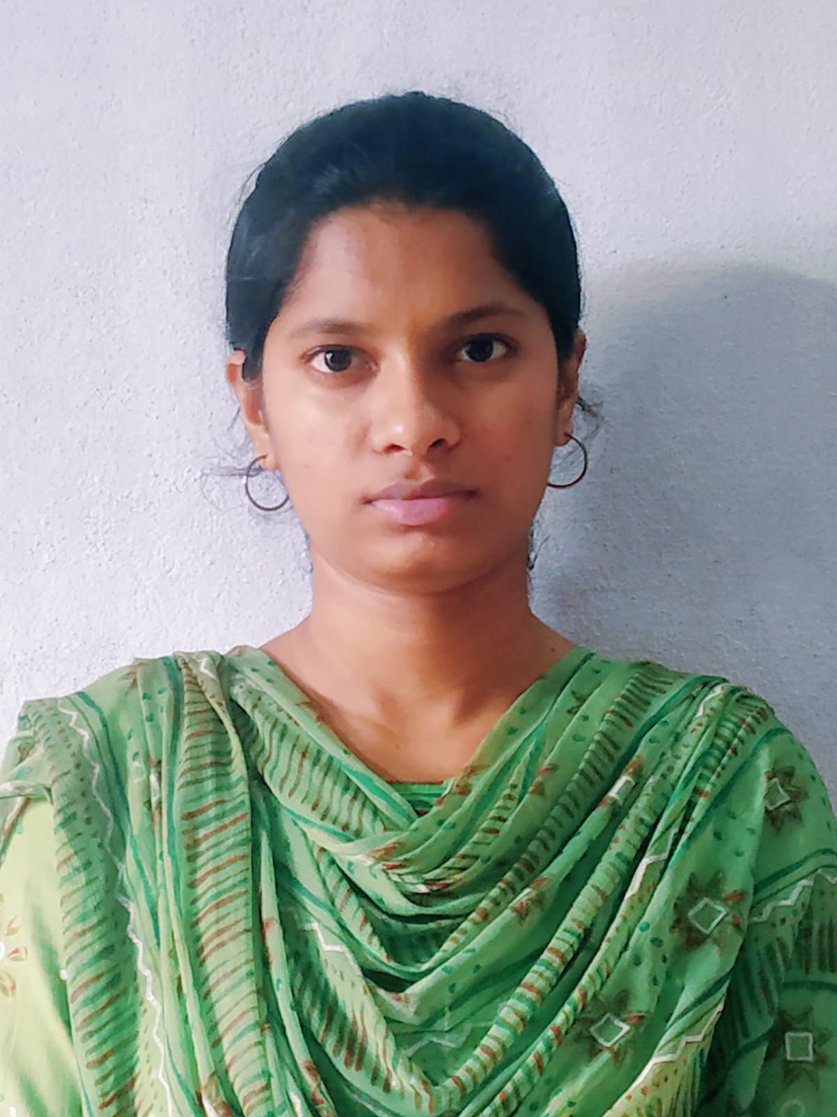 RAVURI SRAVANTHI
