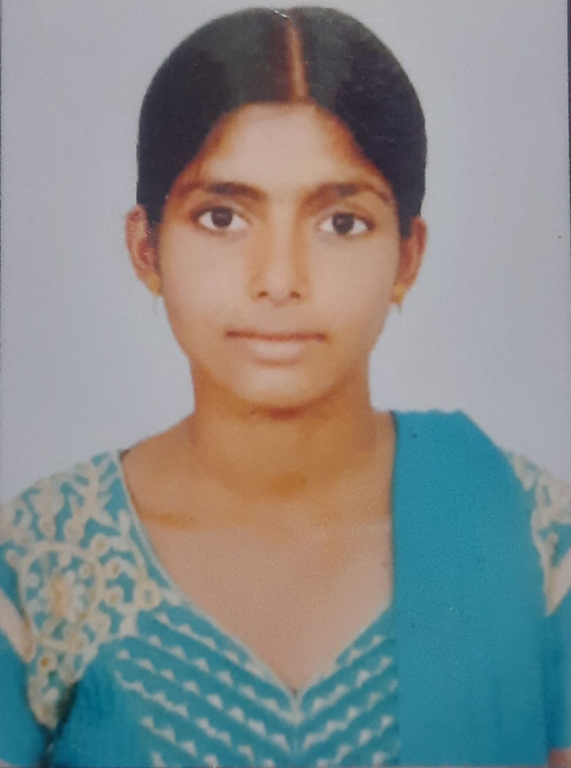 GAYATHRI NADAKUDITI