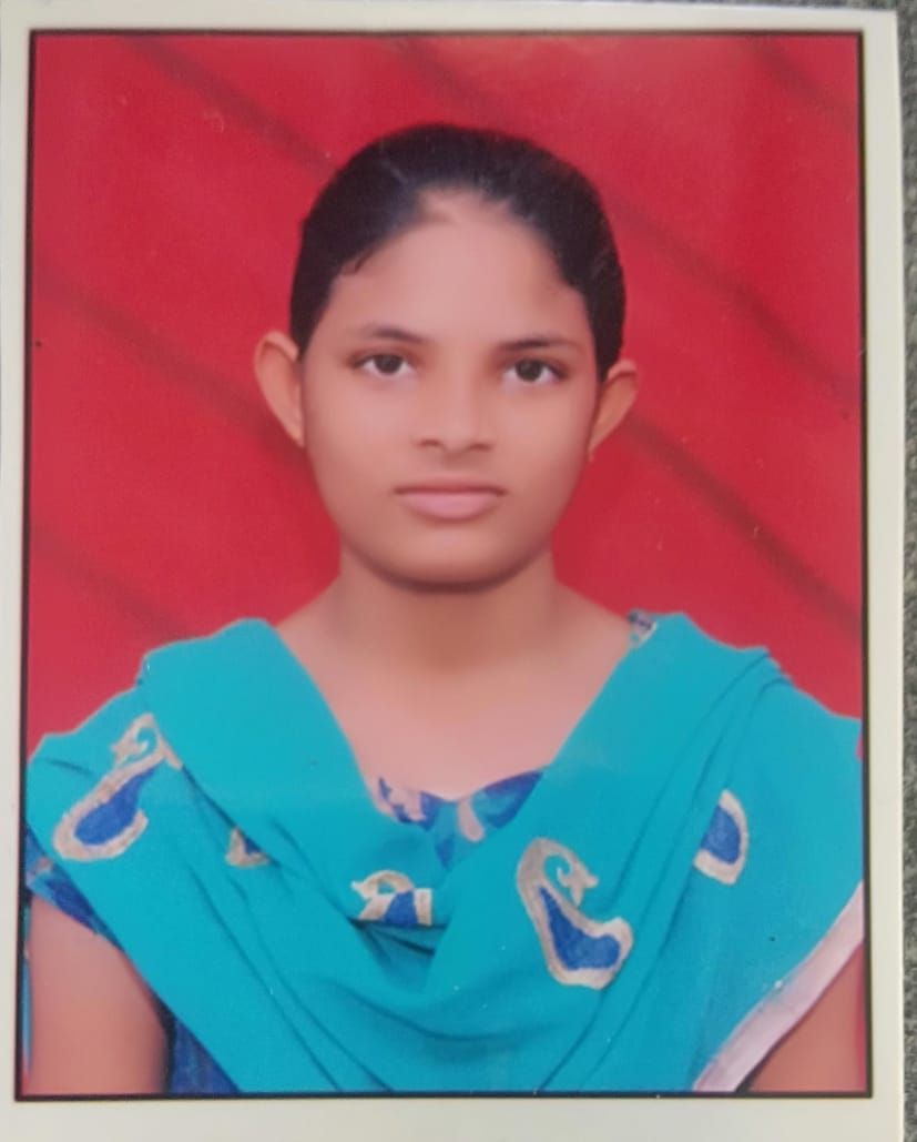 AKUMALLA RESHMA