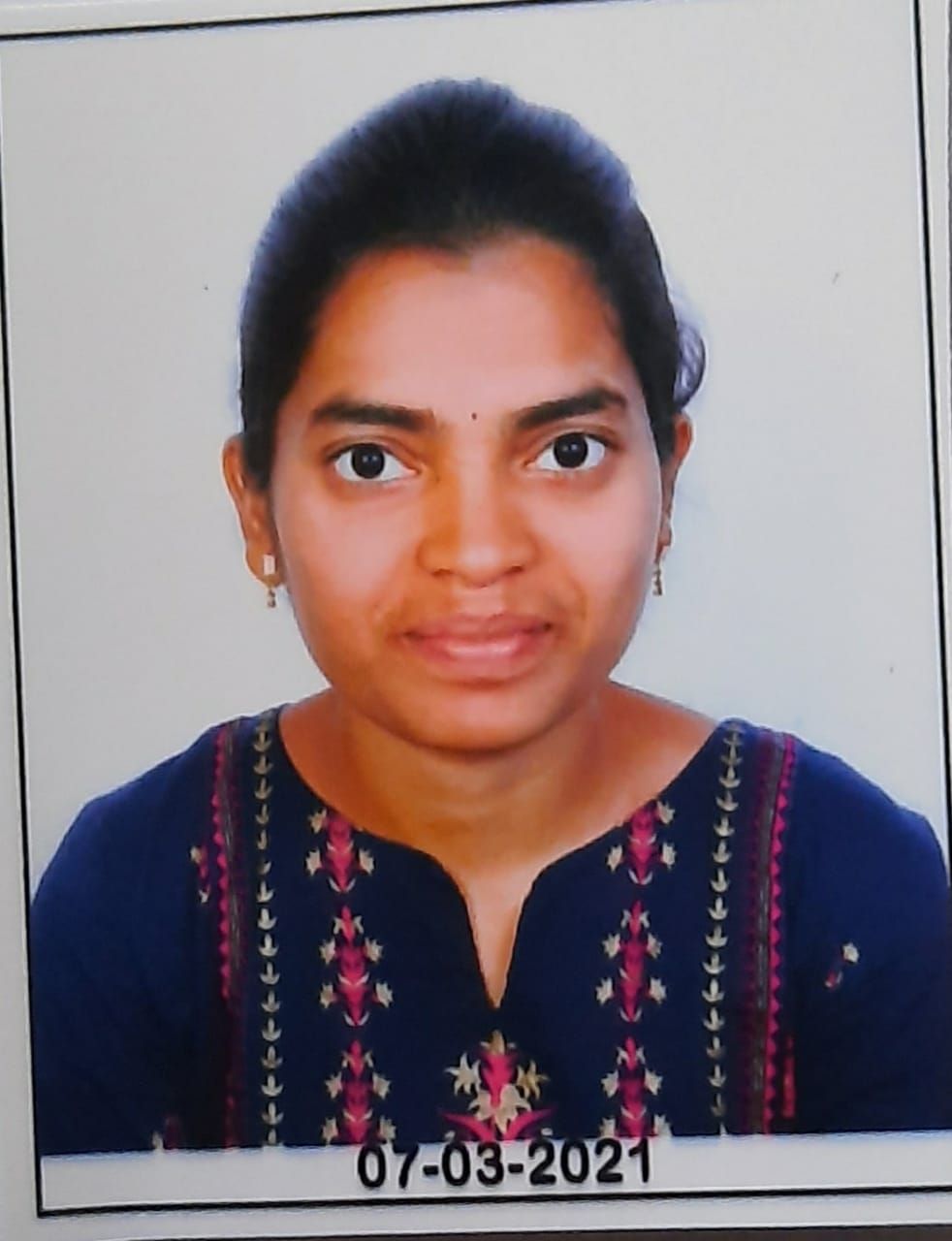 KUMMARI MOUNIKA MOUNIKA