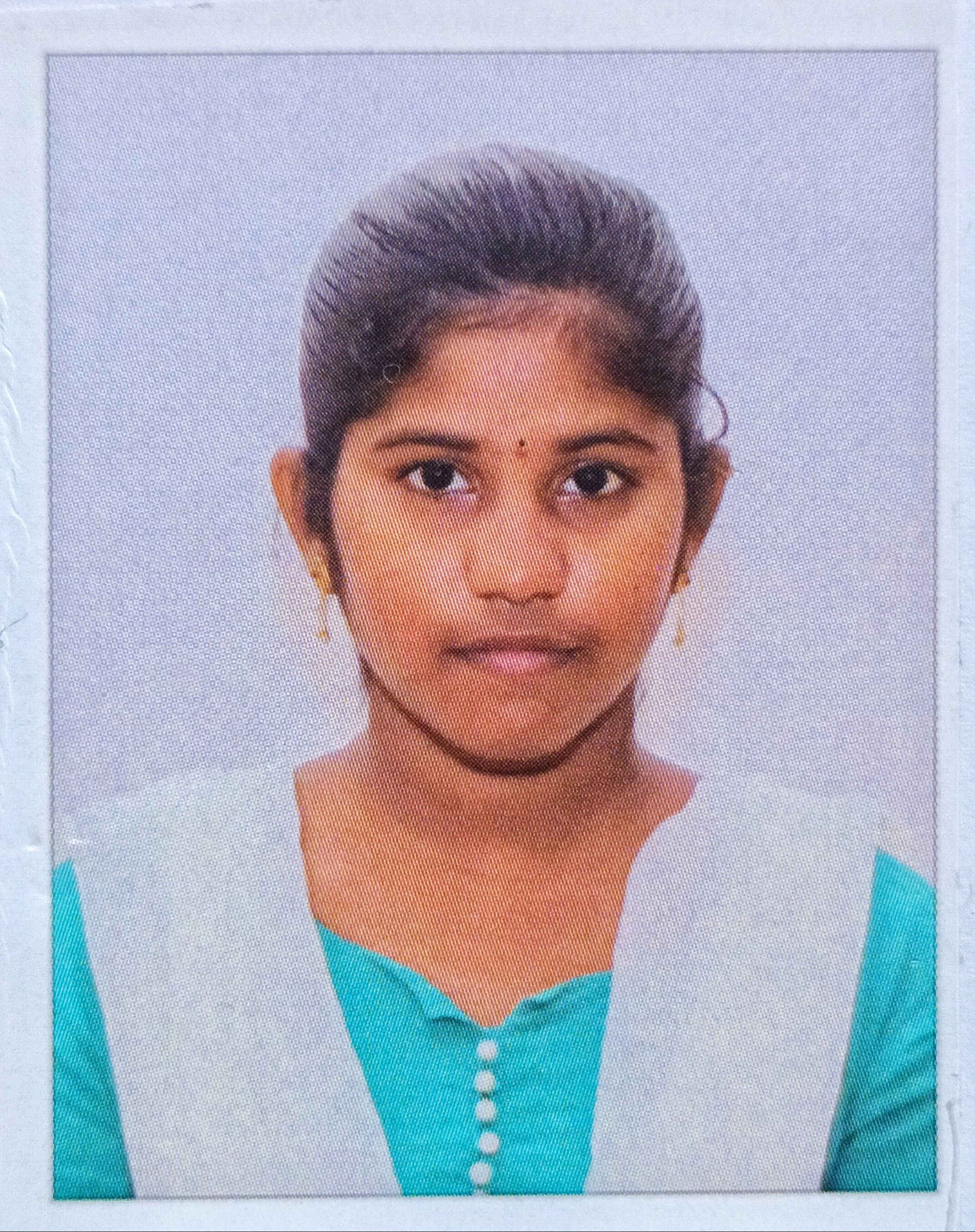 YENUMULA VINEETHA